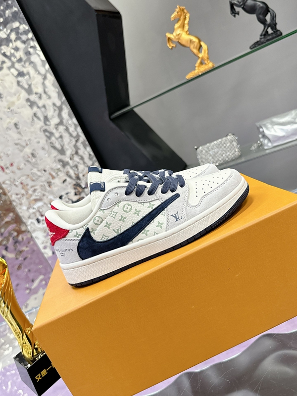 ナイキ靴背面デザイン